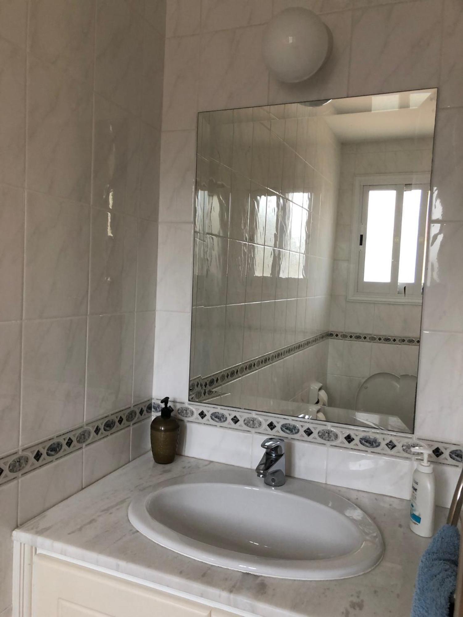 Regina Gardens - Spacious 3 Bed, 2 Bath Maisonette Paphos ภายนอก รูปภาพ
