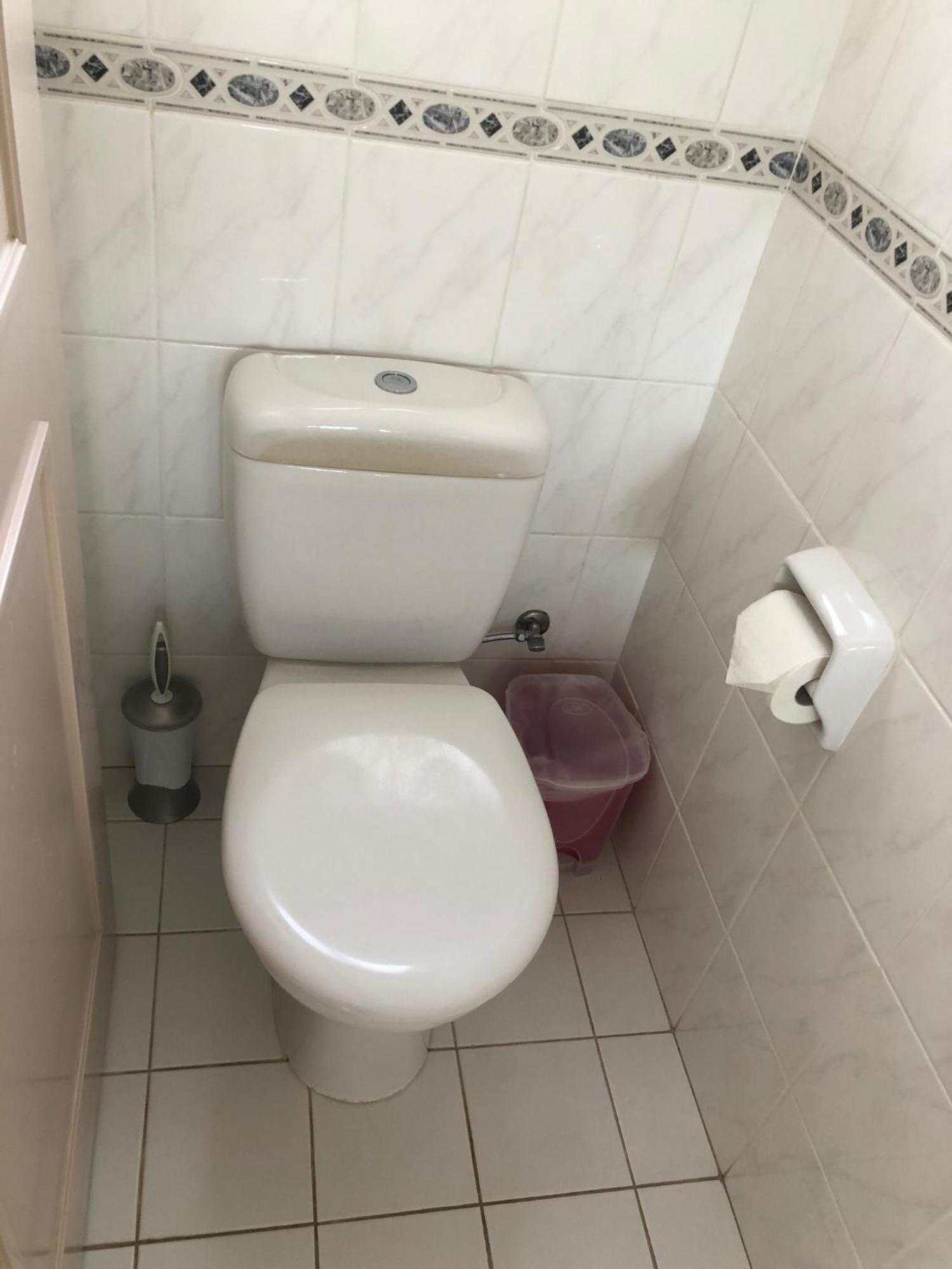Regina Gardens - Spacious 3 Bed, 2 Bath Maisonette Paphos ภายนอก รูปภาพ